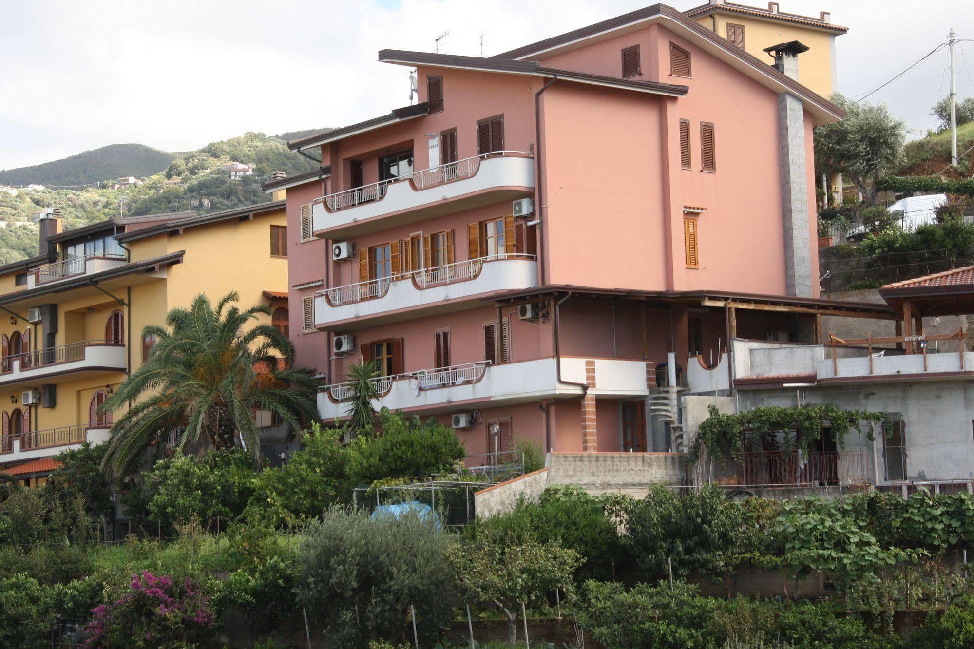 Bed and Breakfast Ondazzurra Piraino Exterior foto